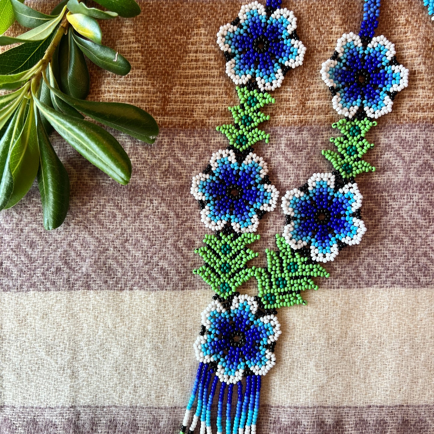 beadwork necklace -- blue flowers