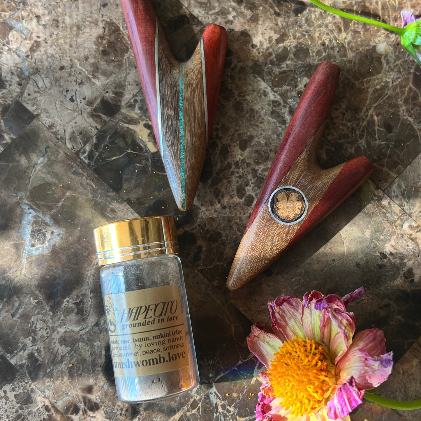 Hapecito -- White Rose Sacred Snuff // Kuripe (Applicator)
