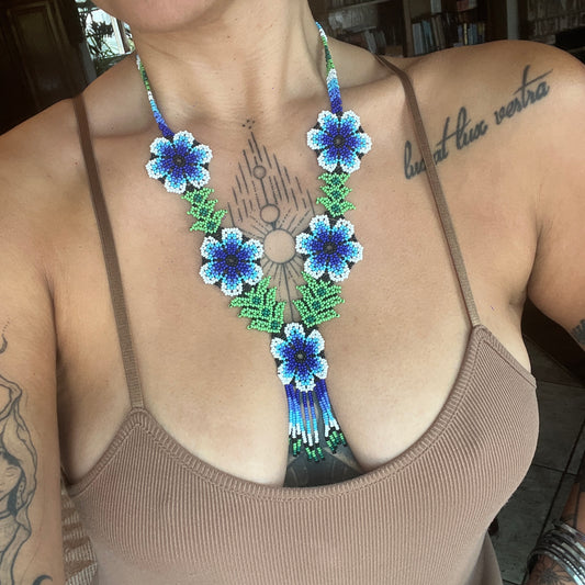 beadwork necklace -- blue flowers