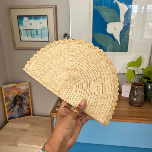 Hand Fans -- Half Moon (with demo)