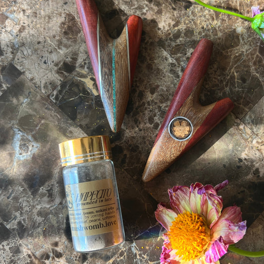 Hapecito -- White Rose Sacred Snuff // Kuripe (Applicator)