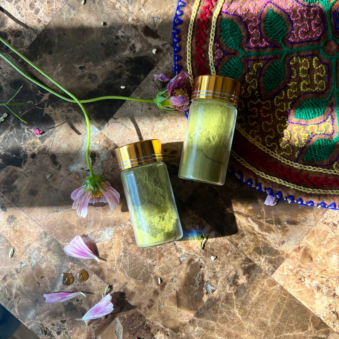 Mambecita :: Mama Leaf Energizing Social Powder (Limited Batch)