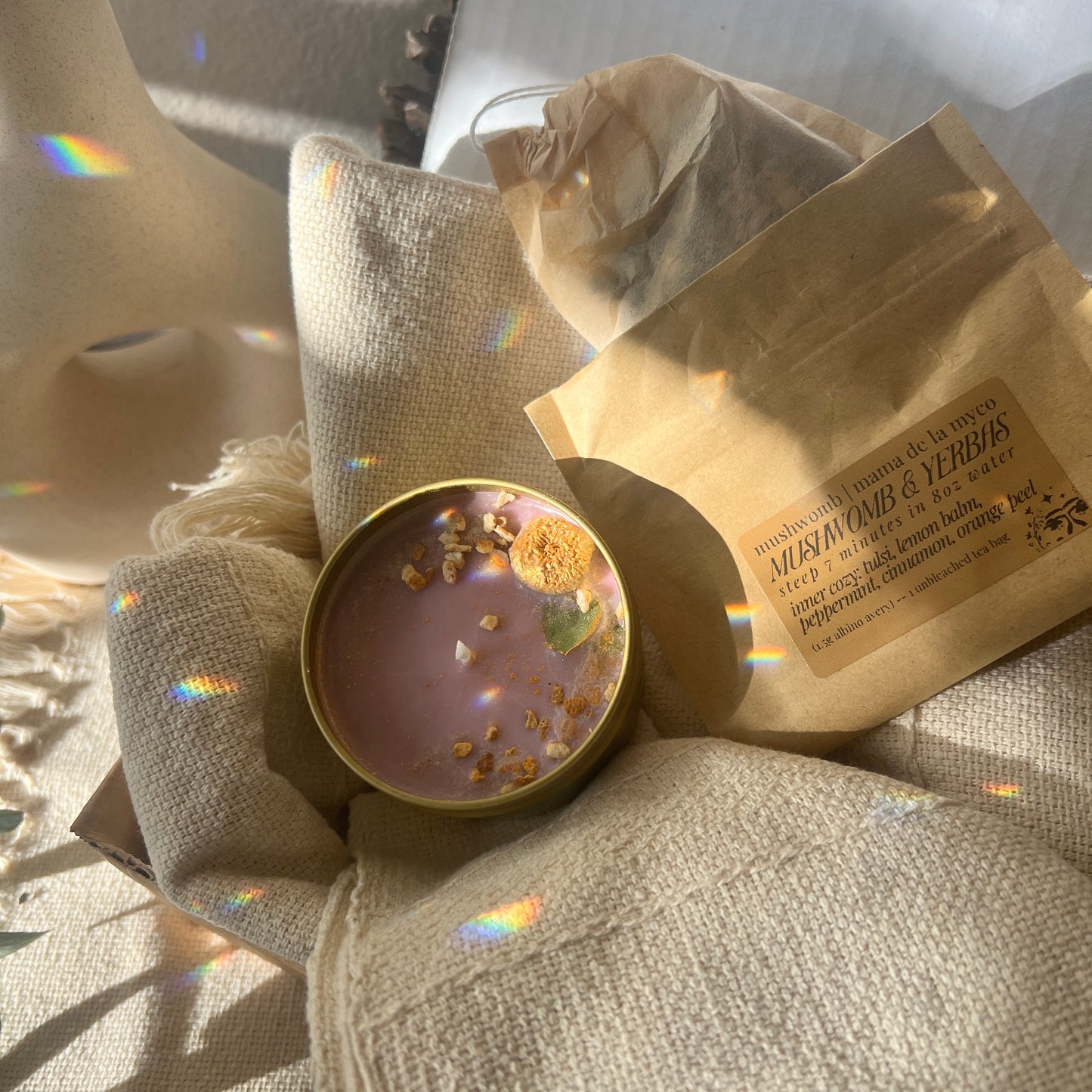 mushWOMB candle & winter journey tea